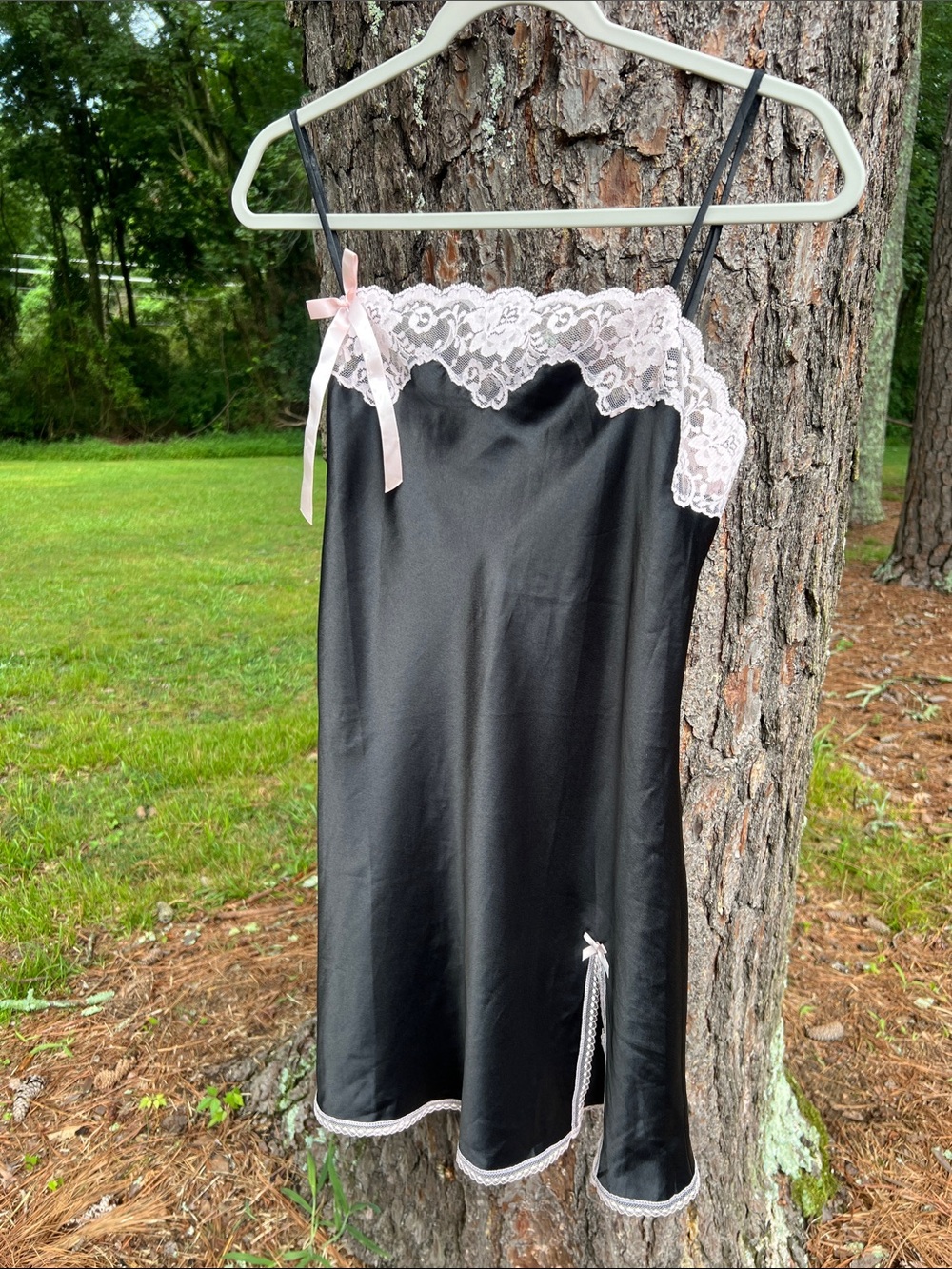 Classic Vintage Y2K Victorias Secret Angels Lace-Trim Slip Dress